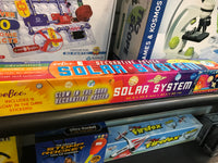 eeBoo - Solar Systen Glow in the dark Poster (22.5 x33.5in)