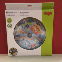 Magnetic maze game