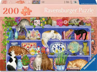 Cats on Shelf- 200 Pieces
