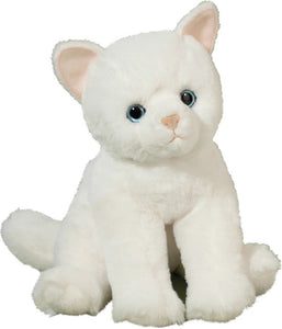 Winnie White Cat